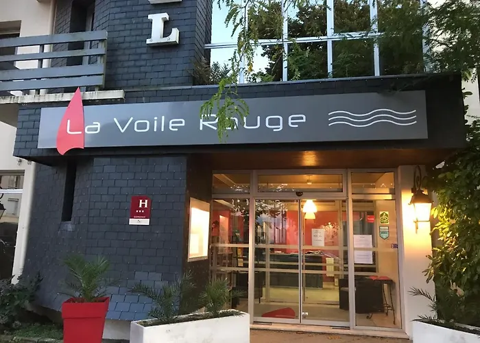 La Voile Rouge
